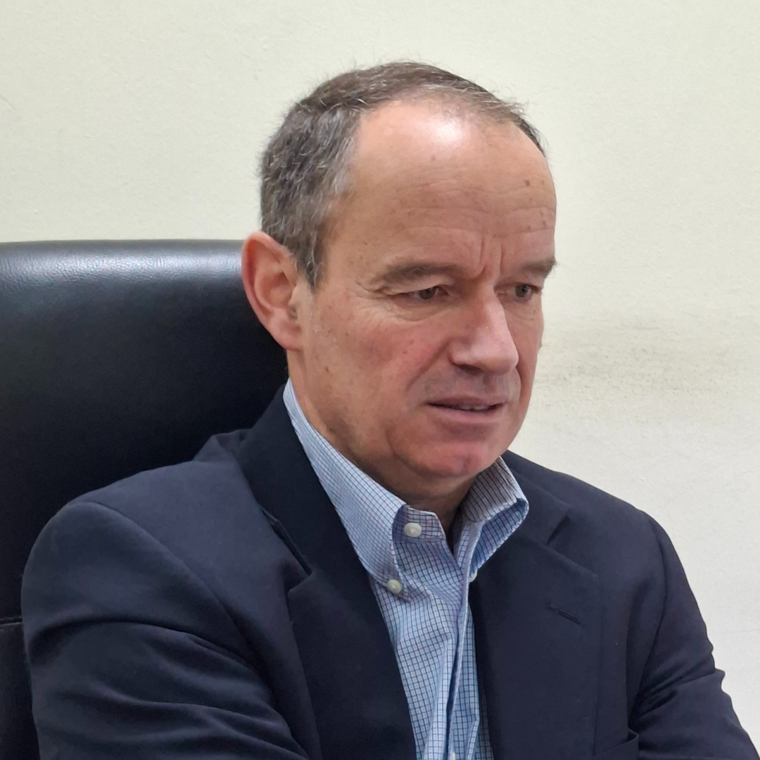 Men wearing a blue shirt